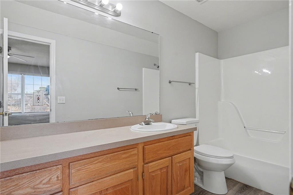 5200 Congressional Place Lawrence, KS 66049 - Photo 21 of 26