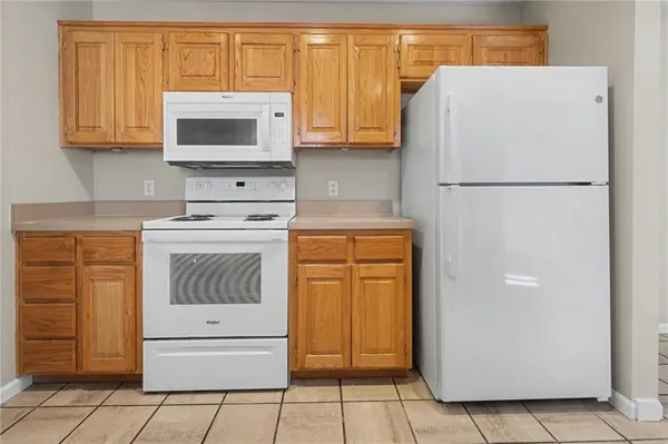 $289,000 | 5200 Congressional Place, Lawrence, KS 66049
