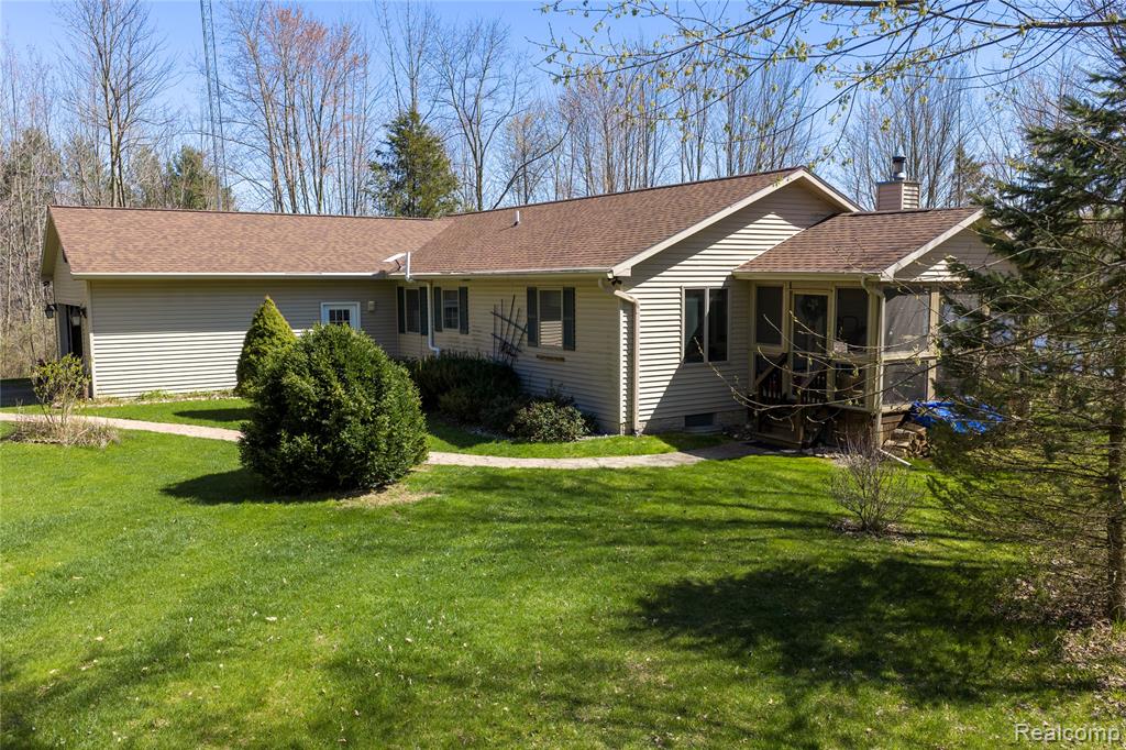 3788 South Murray Road Mayville, MI 48744 - Photo 4 of 38