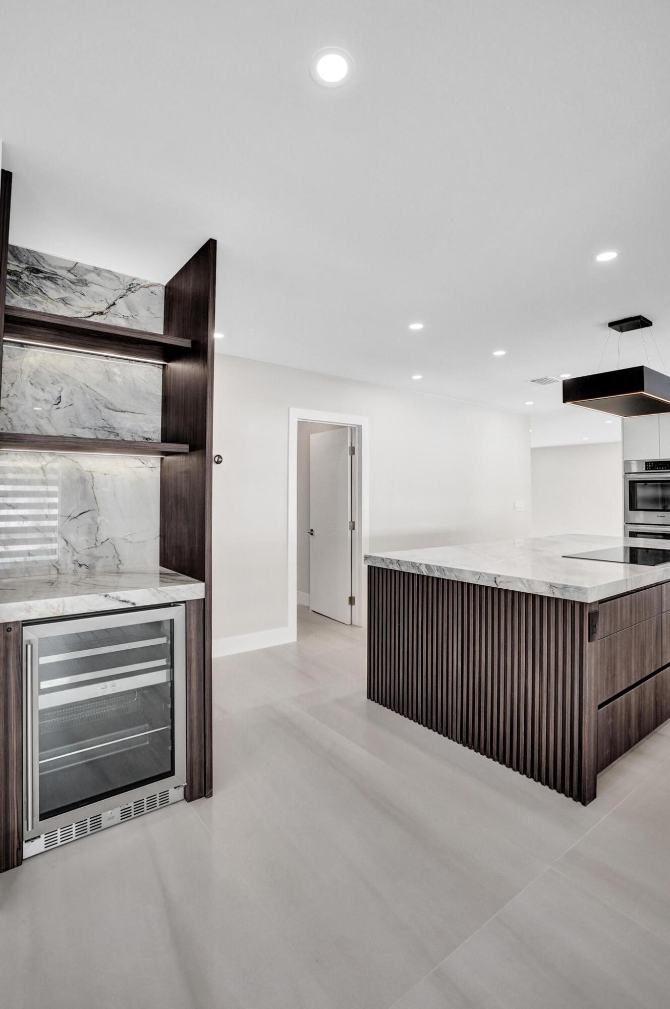 4951 Sarazen Drive Hollywood, FL 33021 - Photo 15 of 21 a view of entryway