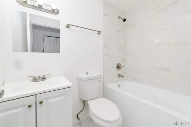 $169,900 | 10093 Viscount Drive, St. Louis, MO 63136