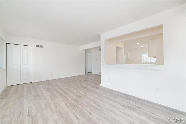 $169,900 | 10093 Viscount Drive, St. Louis, MO 63136