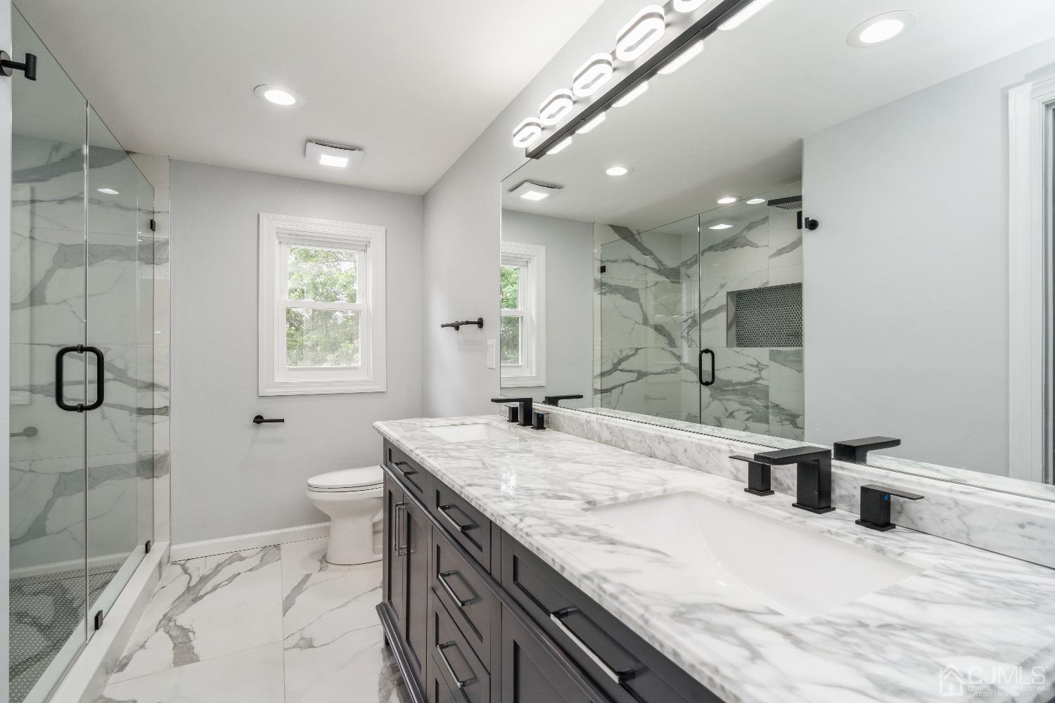 50 South Pennington Road New Brunswick, NJ 08901 - Photo 8 of 20 Owner's Suite Bath