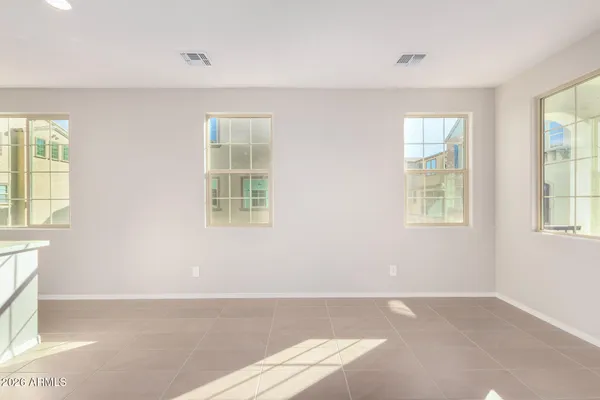 $2,500 | 1677 East Chelsea Lane, Gilbert, AZ 85295