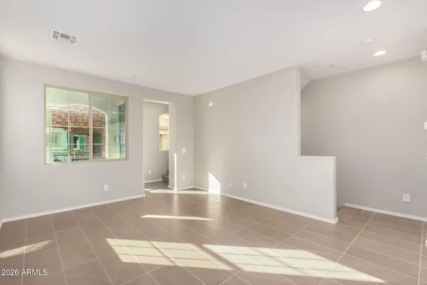 $2,500 | 1677 East Chelsea Lane, Gilbert, AZ 85295