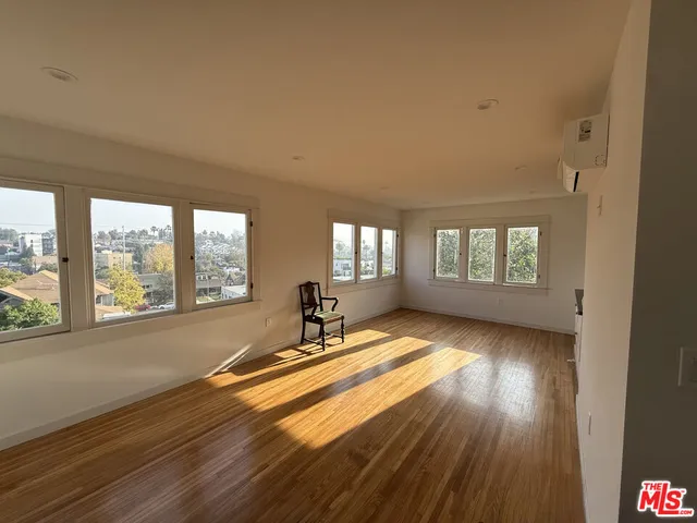 $6,200 | Undisclosed Address, Los Angeles, CA 90026