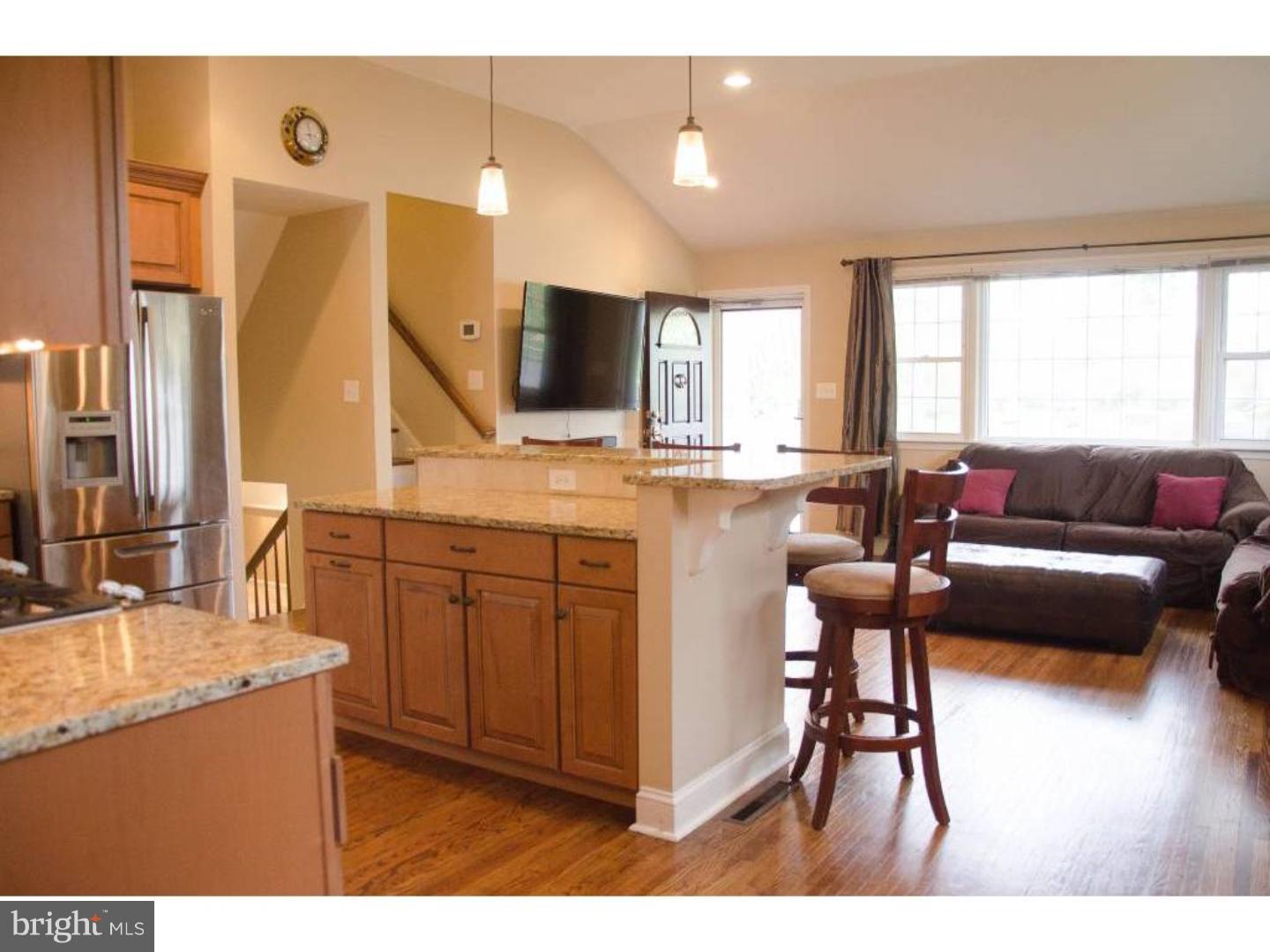 144 Valleybrook Road East Cherry Hill, NJ 08034 - Photo 4 of 17 Gallery Image 4