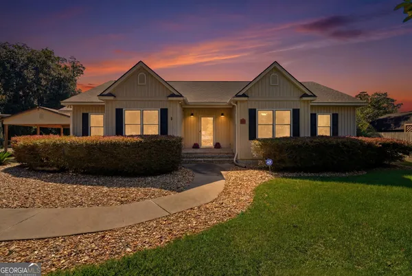 $459,900 | 402 Houston Street, Darien, GA 31305
