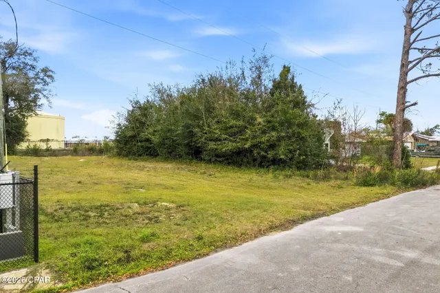 $89,900 | Lot 27 Bell Circle, Lynn Haven, FL 32444