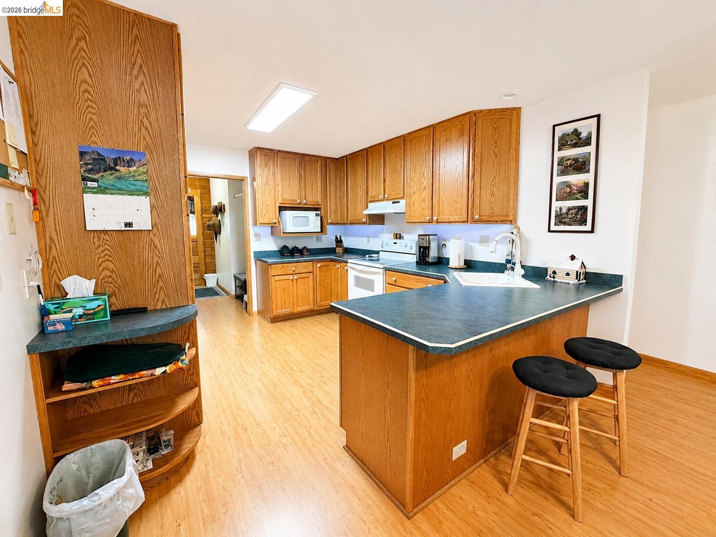 21181 Phoenix Lake Road Sonora, CA 95370 - Photo 17 of 34 Kitchen