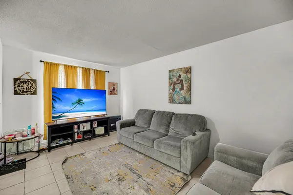 $620,000 | 105 Magwood Drive, Summerville, SC 29485