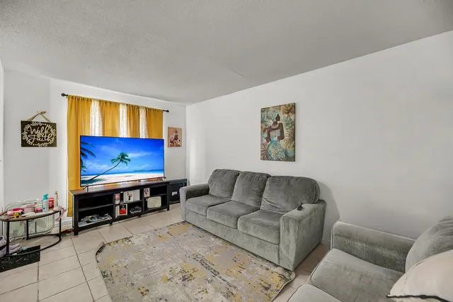 $675,000 | 105 Magwood Drive, Summerville, SC 29485