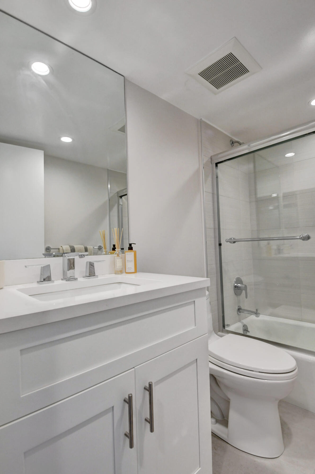 1756 Bridgewood Drive Boca Raton, FL 33434 - Photo 15 of 42 Guest