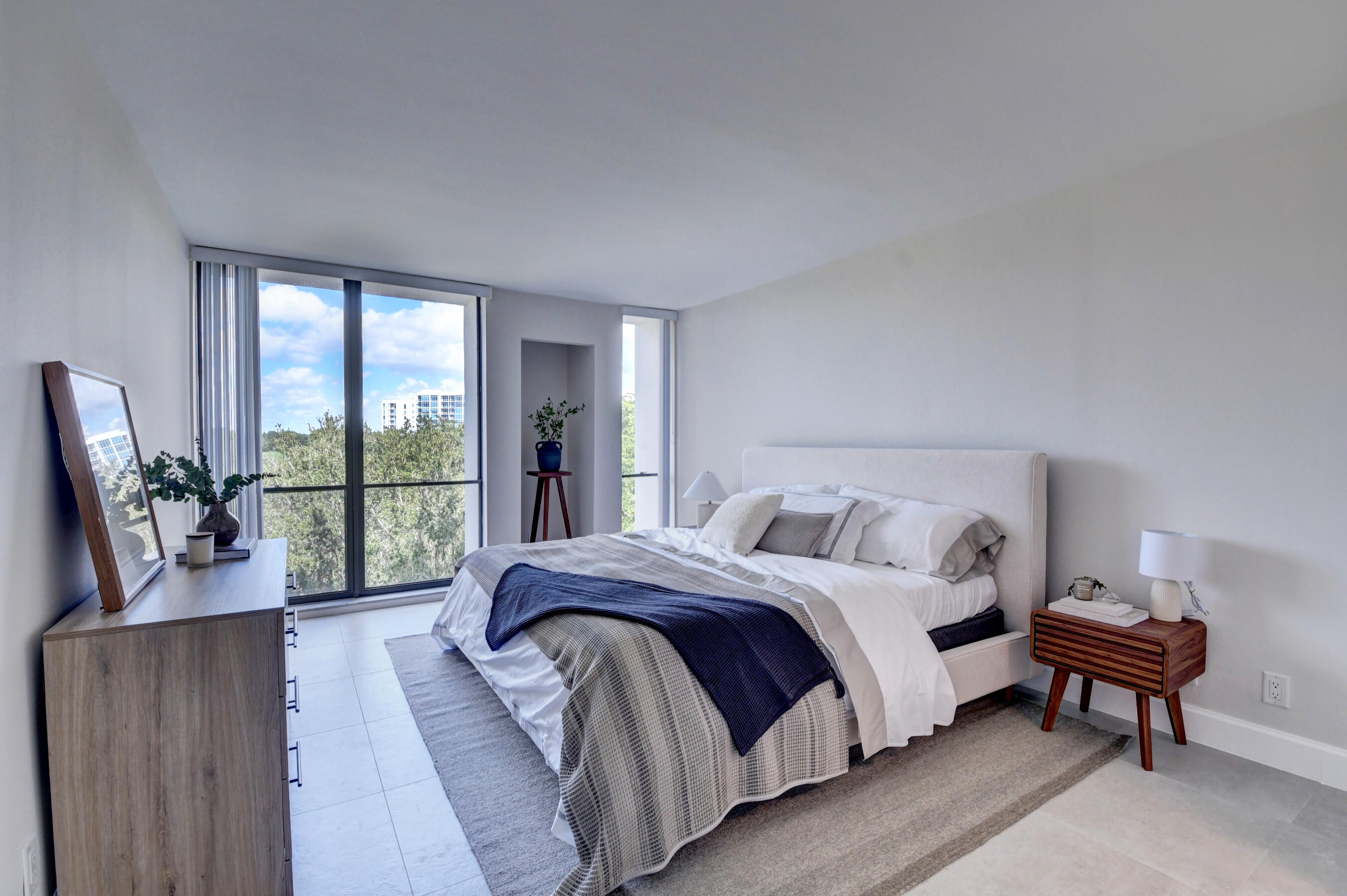 1756 Bridgewood Drive Boca Raton, FL 33434 - Photo 16 of 42 Guest