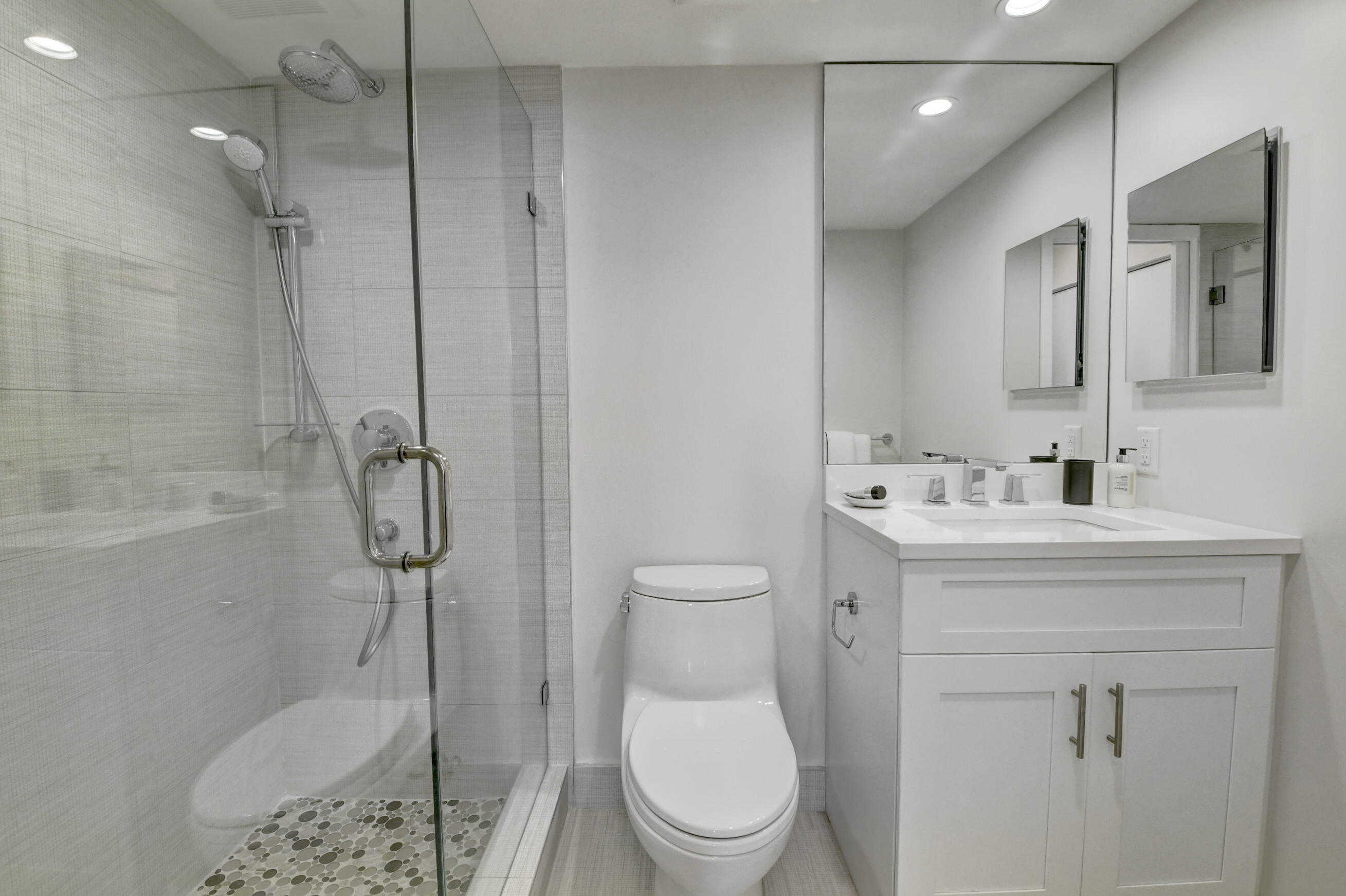 1756 Bridgewood Drive Boca Raton, FL 33434 - Photo 21 of 42 Main