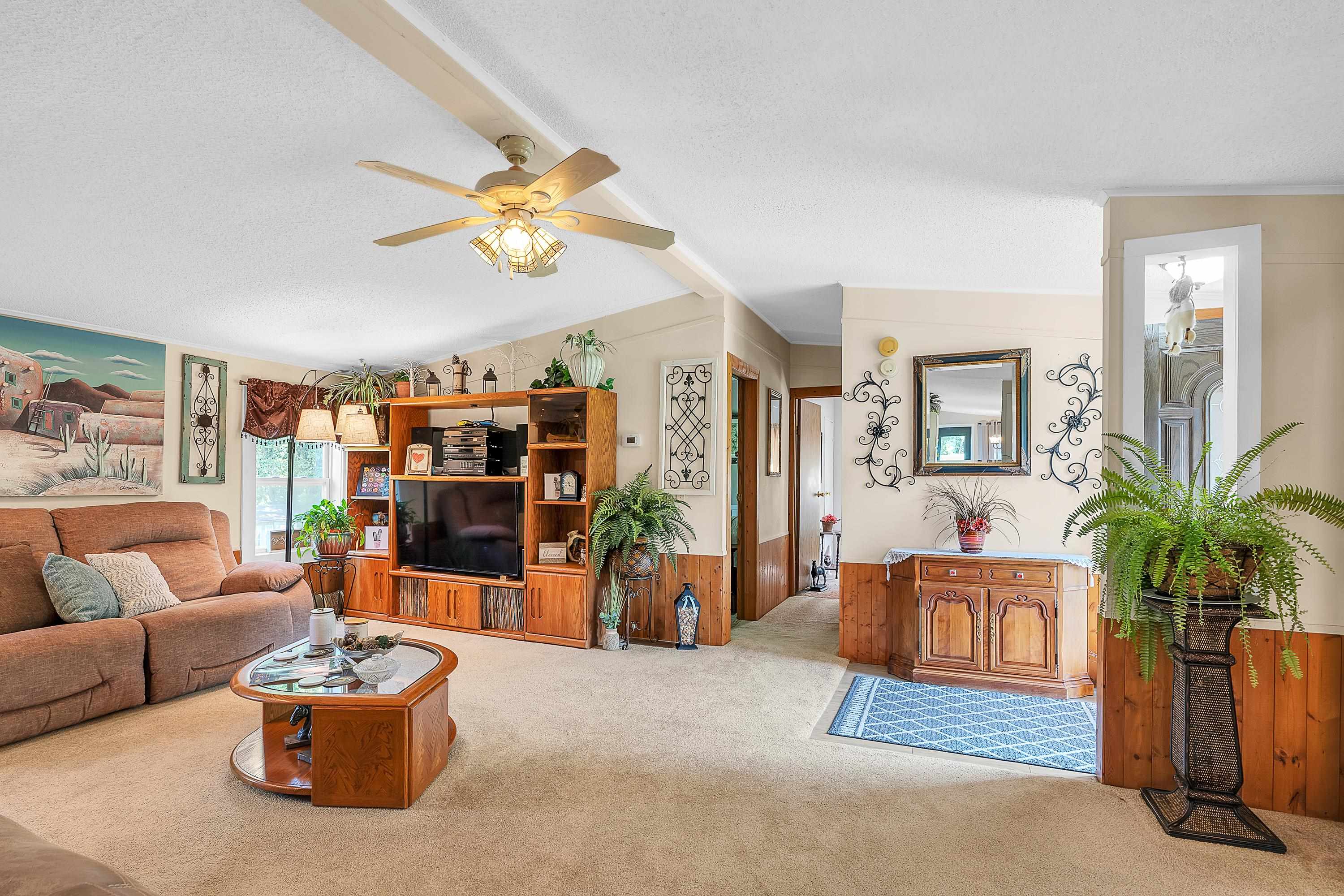 9081 Field Road Algonac, MI 48001 - Photo 29 of 47