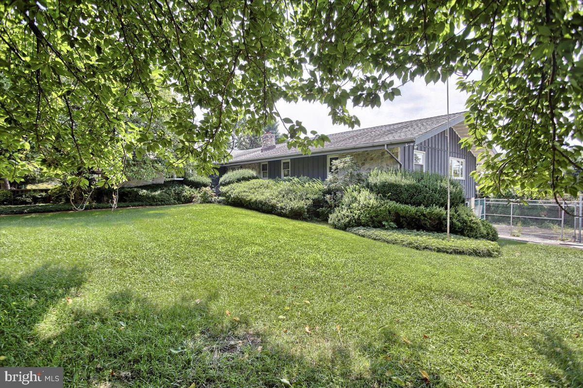 200 Moredun Road Philadelphia, PA 19115 - Photo 50 of 63