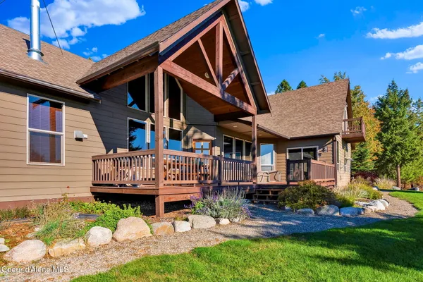 $1,089,000 | 799 Grouse Hill Road, Bonners Ferry, ID 83805