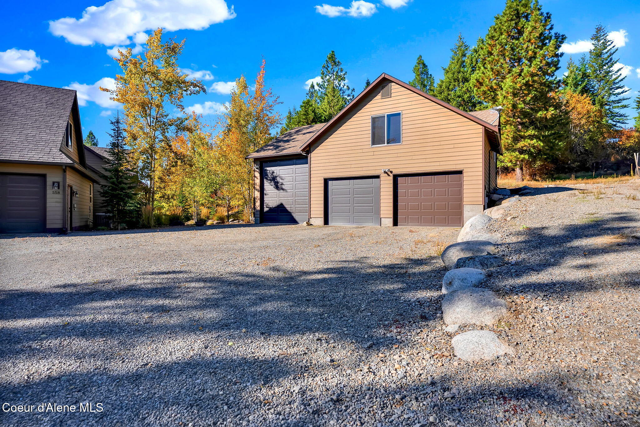 799 Grouse Hill Road Bonners Ferry, ID 83805 - Photo 74 of 115 71-web-or-mls-SkyLight - Jenny-32