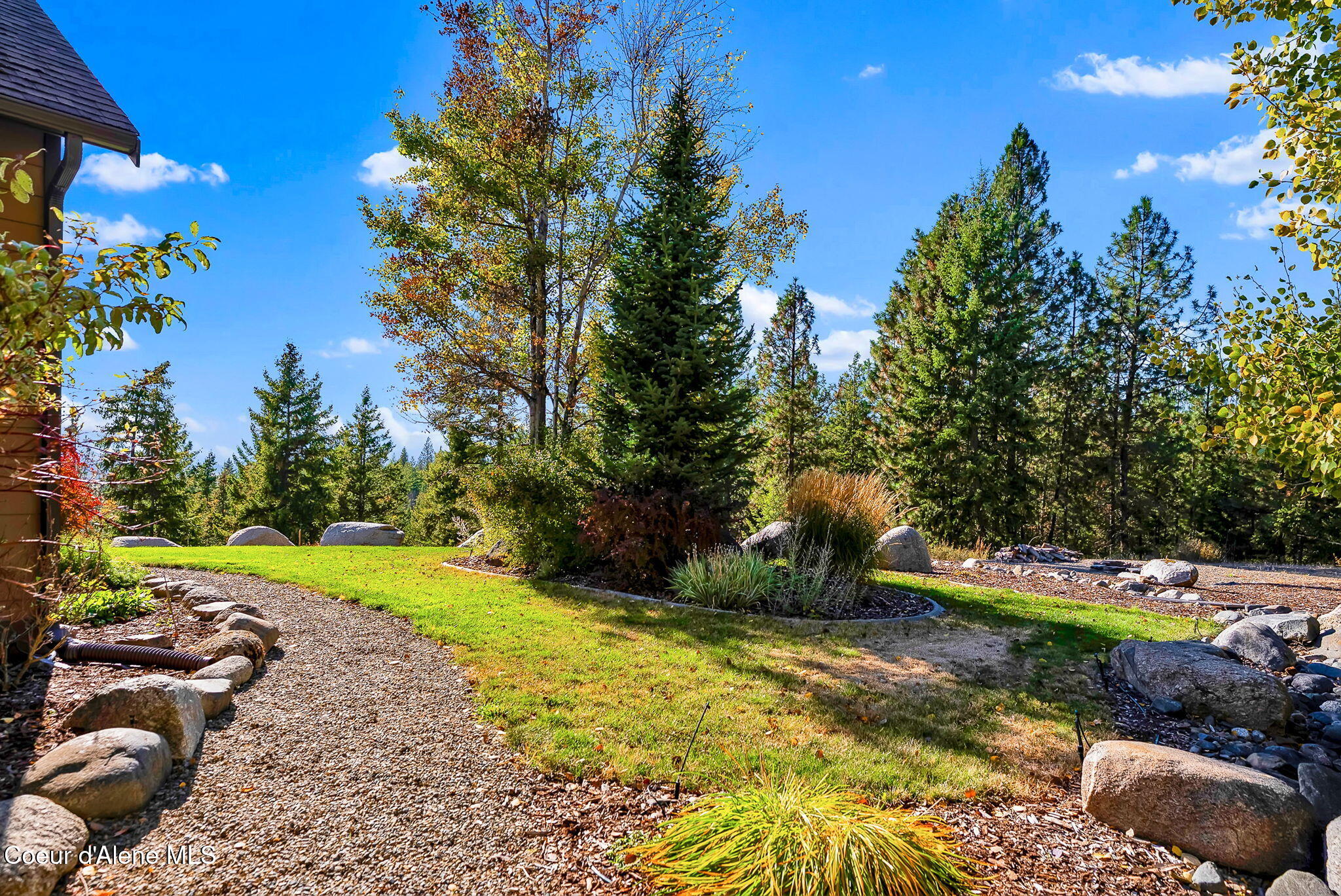 799 Grouse Hill Road Bonners Ferry, ID 83805 - Photo 84 of 115 82-web-or-mls-SkyLight - Jenny-41