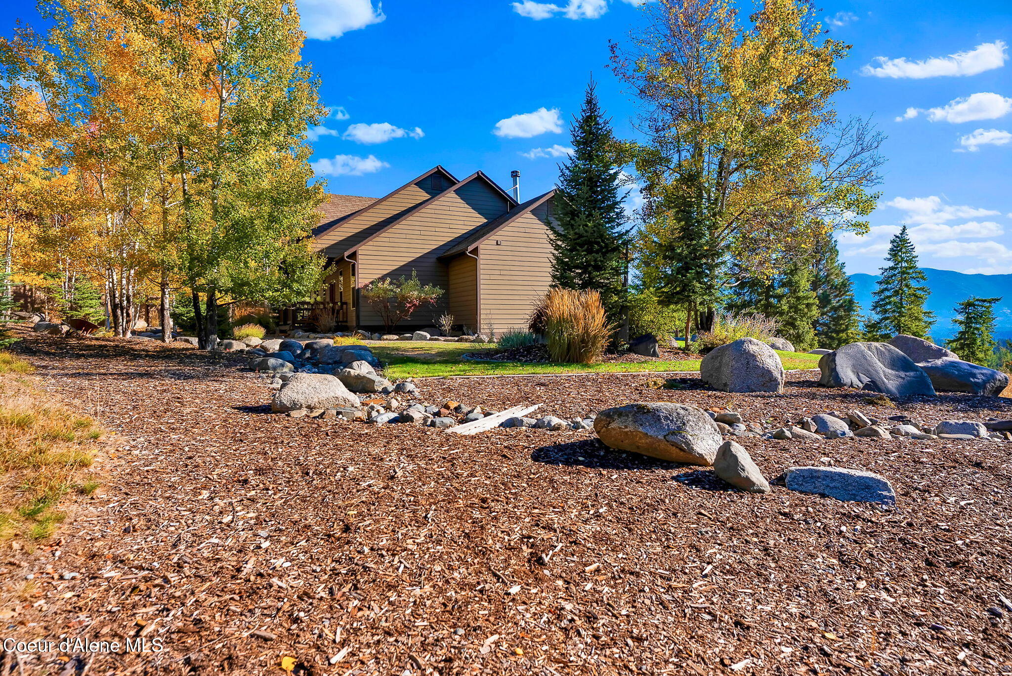 799 Grouse Hill Road Bonners Ferry, ID 83805 - Photo 86 of 115 84-web-or-mls-SkyLight - Jenny-43