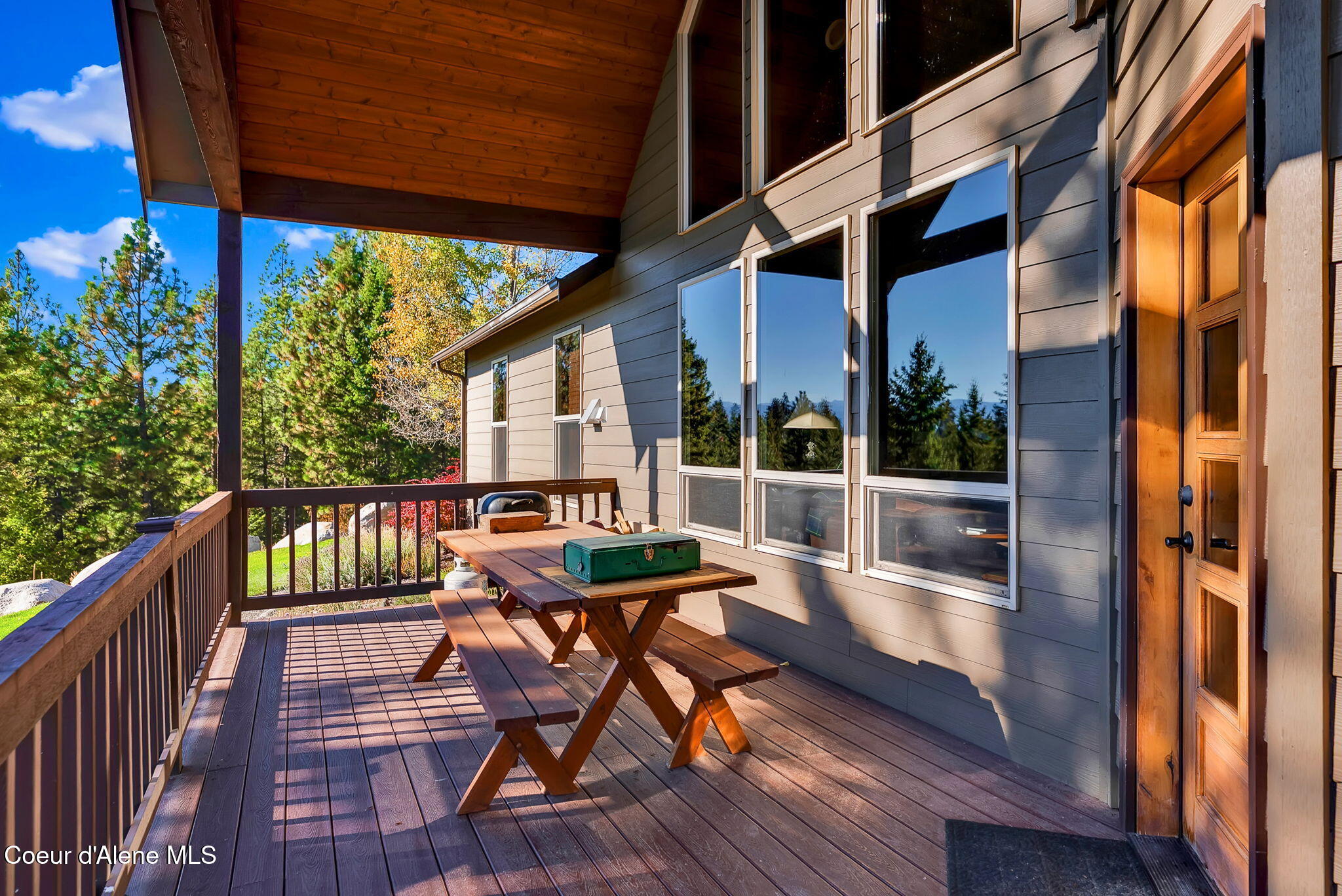 799 Grouse Hill Road Bonners Ferry, ID 83805 - Photo 89 of 115 88-web-or-mls-SkyLight - Jenny-47