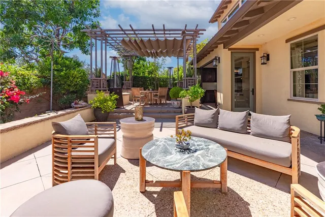 $1,735,000 | 10 Alza Street, Rancho Mission Viejo, CA 92694