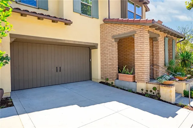 $1,735,000 | 10 Alza Street, Rancho Mission Viejo, CA 92694