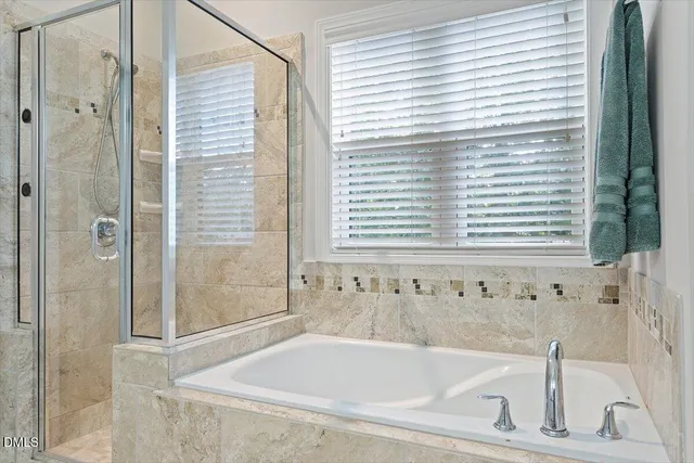 $550,000 | 19 Northern Way Court, Durham, NC 27712