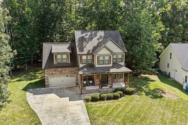 $550,000 | 19 Northern Way Court, Durham, NC 27712