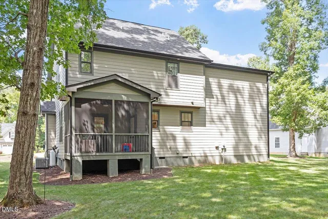 $550,000 | 19 Northern Way Court, Durham, NC 27712