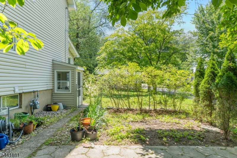37 Fox Hill Road Denville, NJ 07834 - Photo 39 of 46