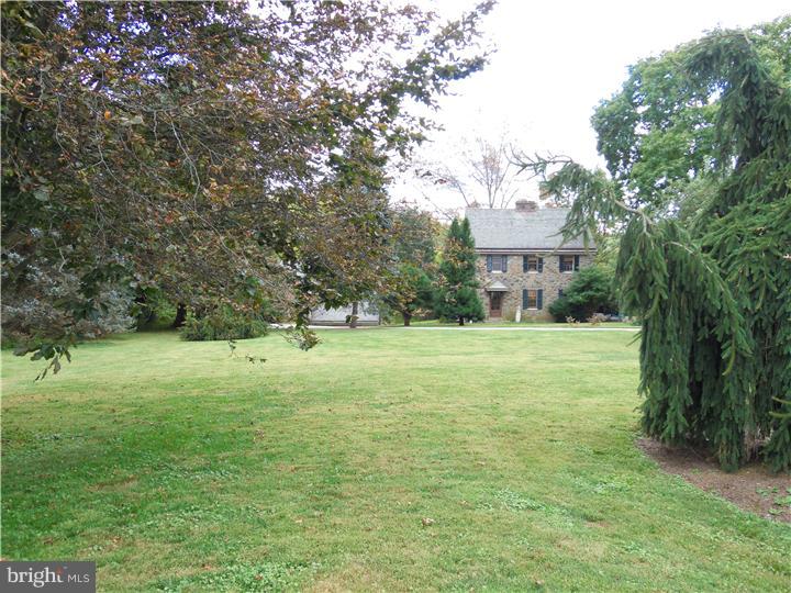160 Grubb Road Malvern, PA 19355 - Photo 1 of 22