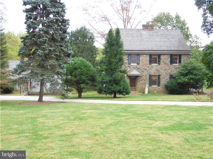 160 Grubb Road Malvern, PA 19355 - Photo 2 of 22