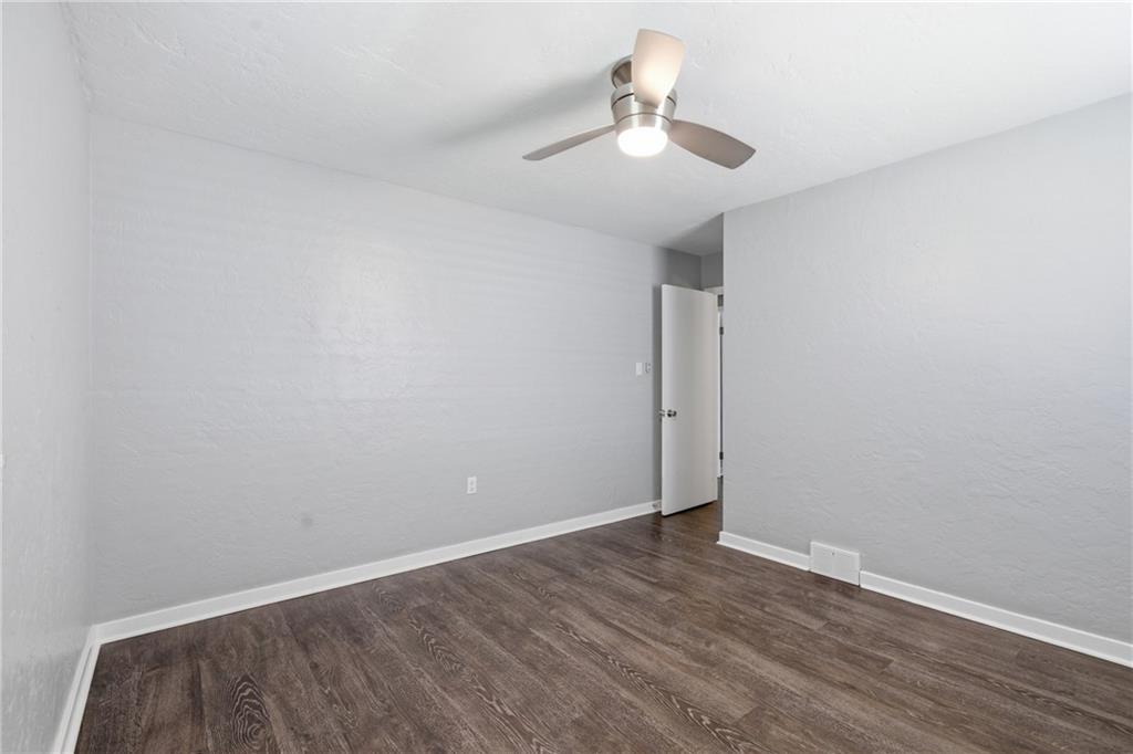 4952 McAnulty Road Pittsburgh, PA 15236 - Photo 19 of 32 Gallery Image 19