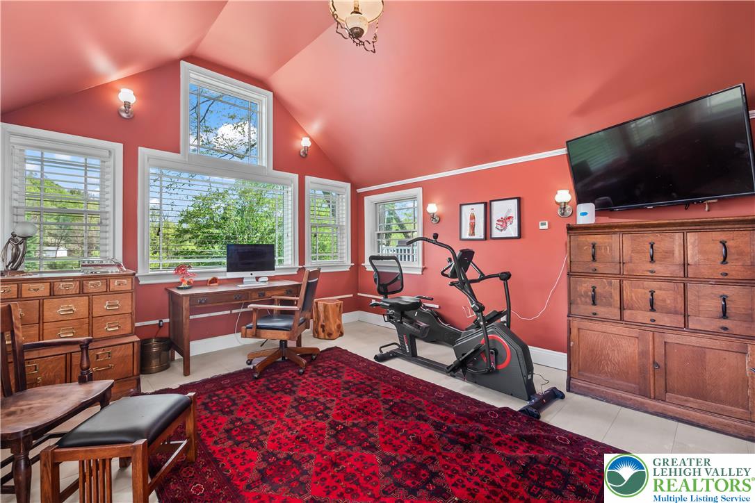 1072 5 Points Richmond Road Bangor, PA 18013 - Photo 63 of 66 a view of a livingroom with furniture window and outside view