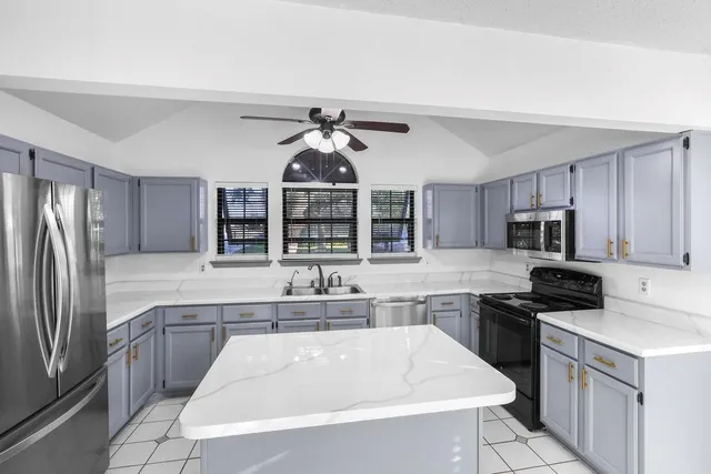 $260,000 | 2219 Laurel Valley Drive, Laplace, LA 70068