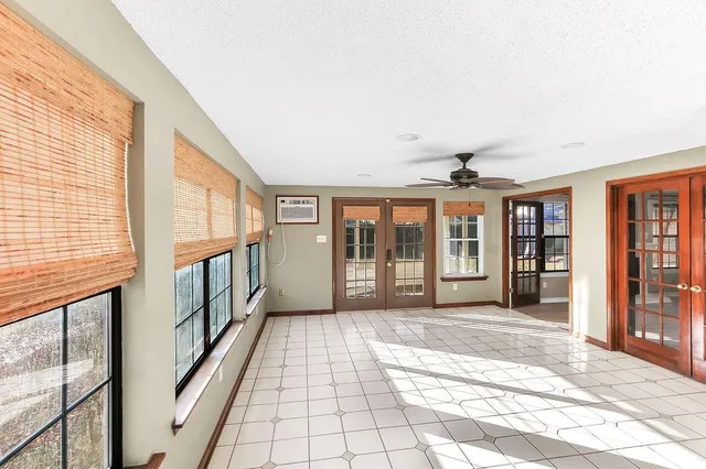 $260,000 | 2219 Laurel Valley Drive, Laplace, LA 70068