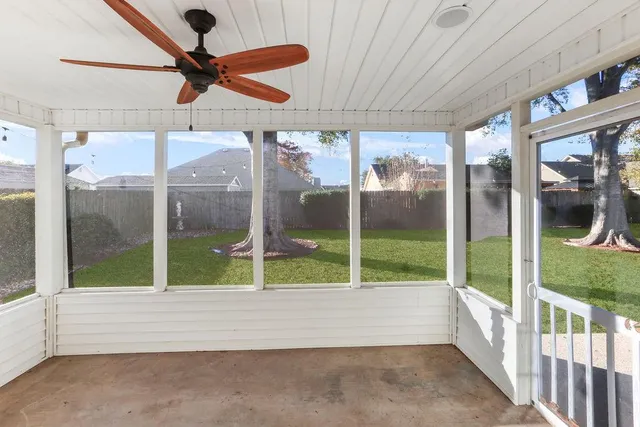 $260,000 | 2219 Laurel Valley Drive, Laplace, LA 70068