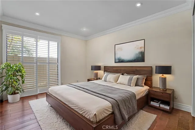 $3,700 | 17140 Burbank Boulevard, Unit 105, Encino, CA 91316