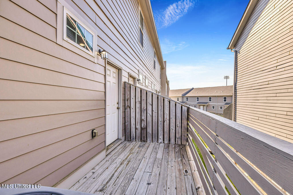 112 East Orchard Loop, Unit 112 D'Iberville, MS 39540 - Photo 11 of 20 112OrchardLoop-14