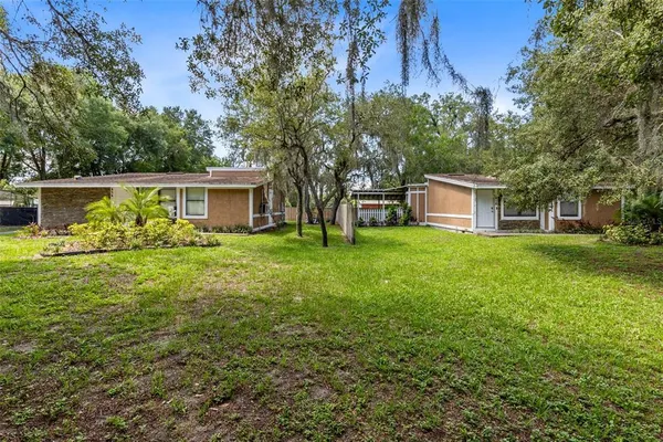 $874,000 | 424 East Welch Road, Apopka, FL 32712
