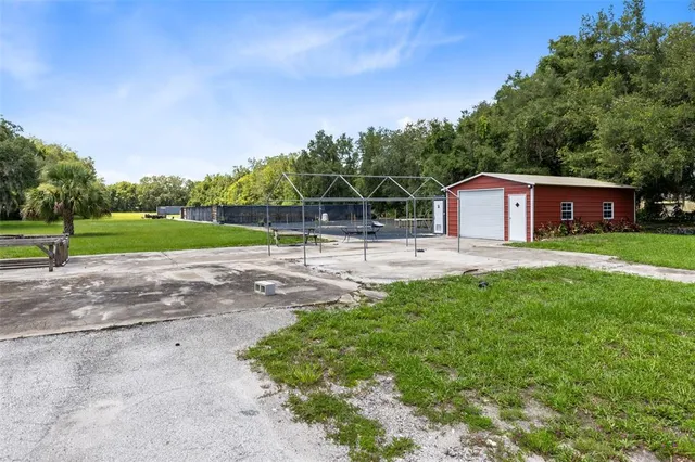 $899,000 | 424 East Welch Road, Apopka, FL 32712