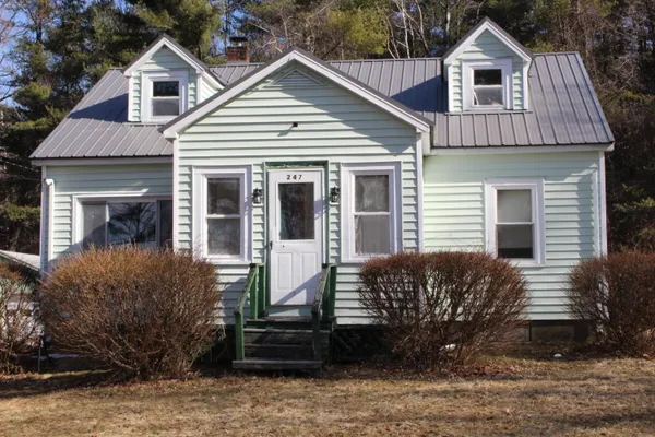 $225,000 | 247 South Belfast Avenue, Augusta, ME 04330