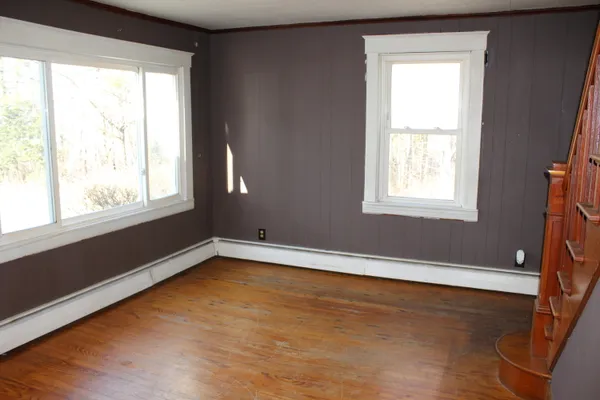 $225,000 | 247 South Belfast Avenue, Augusta, ME 04330