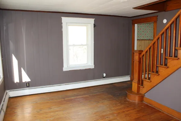$225,000 | 247 South Belfast Avenue, Augusta, ME 04330