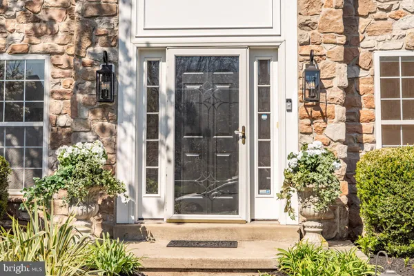 $899,990 | 3805 East Brandon Way, Doylestown, PA 18902