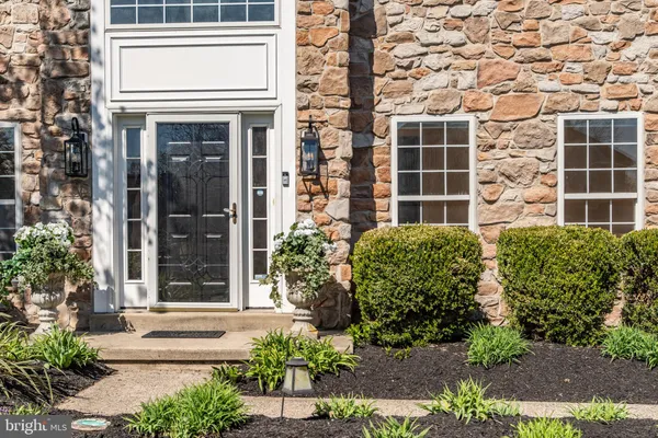 $899,990 | 3805 East Brandon Way, Doylestown, PA 18902