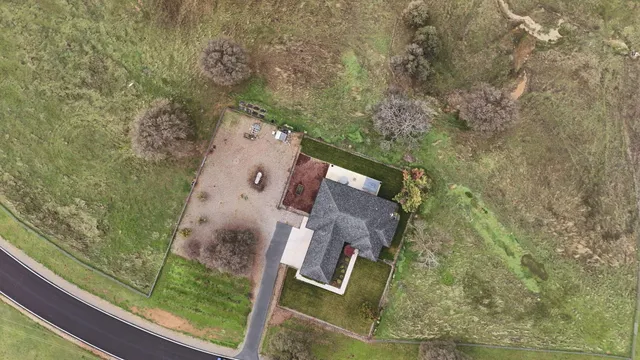 $849,000 | 19055 Del Mar Drive, Cottonwood, CA 96022