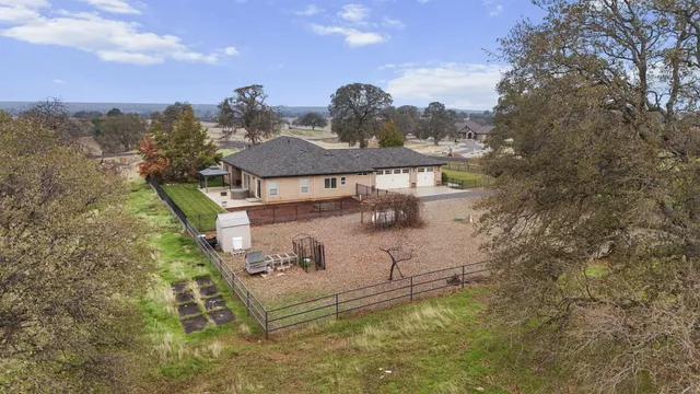 $849,000 | 19055 Del Mar Drive, Cottonwood, CA 96022